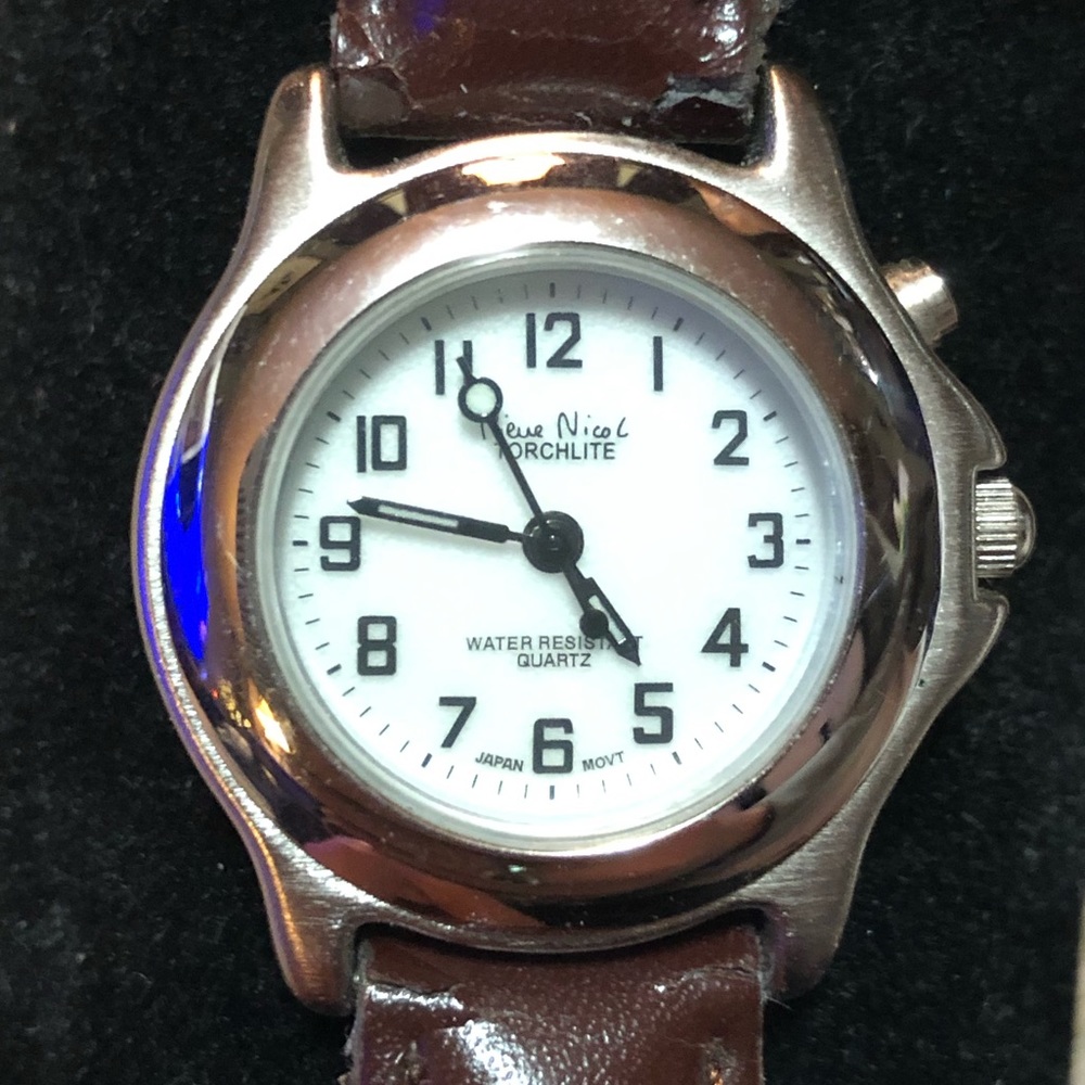 Vintage Pierre NICOL brown leather band watch